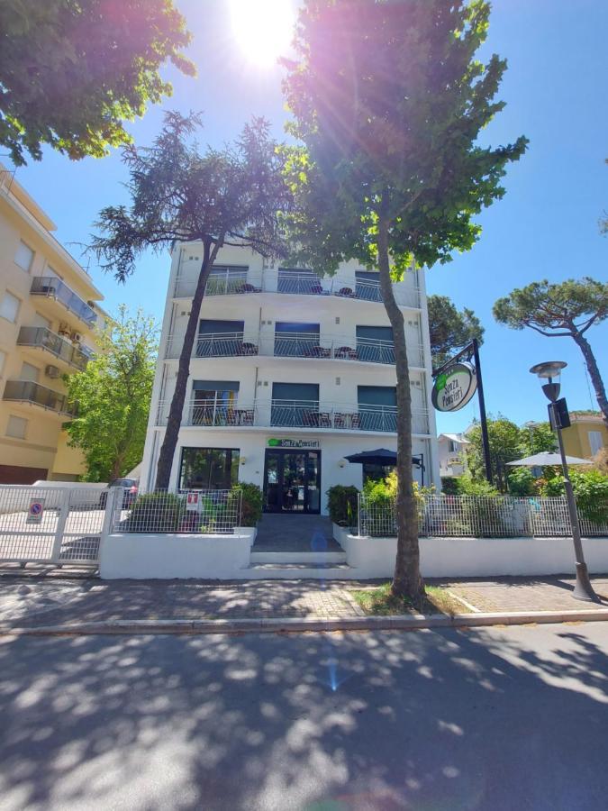 Hotel Senza Pensieri リッチョーネ エクステリア 写真