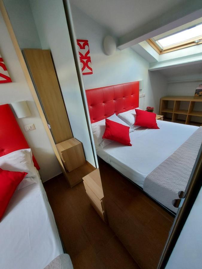 Hotel Senza Pensieri リッチョーネ エクステリア 写真