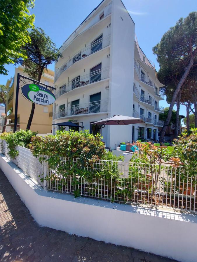 Hotel Senza Pensieri リッチョーネ エクステリア 写真